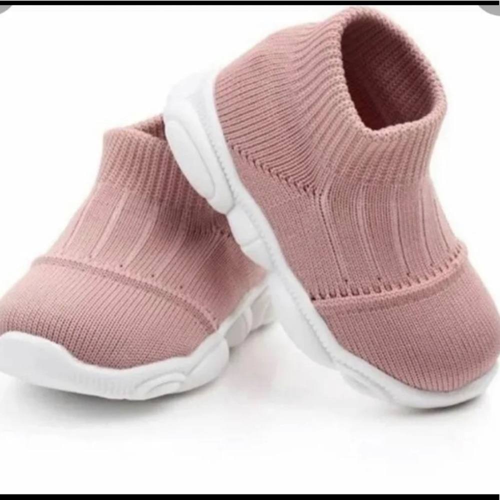 Toddler sneakers